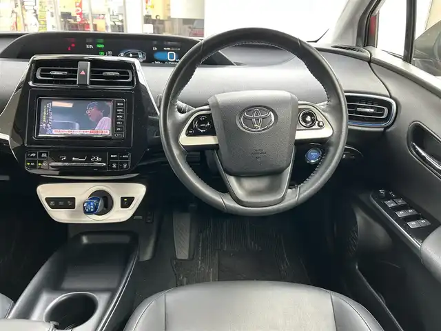 トヨタ プリウス S ツーリングセレクション 群馬県 2017(平29)年 12.5万km エモーショナルレッド ワンオーナー/メモリナビ/Bluetooth/ハーフレザーシート/シートヒーター/スマートキー /プッシュスタート/LEDヘッドライト/ビルトインETC/アイドリングストップ/純正１７インチアルミホイール