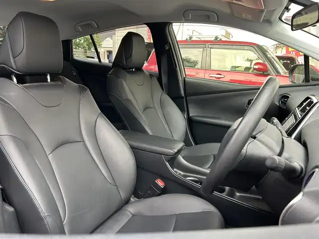 トヨタ プリウス S ツーリングセレクション 群馬県 2017(平29)年 12.5万km エモーショナルレッド ワンオーナー/メモリナビ/Bluetooth/ハーフレザーシート/シートヒーター/スマートキー /プッシュスタート/LEDヘッドライト/ビルトインETC/アイドリングストップ/純正１７インチアルミホイール