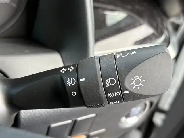 トヨタ アルファード S Cパッケージ 大分県 2022(令4)年 2.7万km ホワイトパールクリスタルシャイン ・ナビ(Miracast/BT/CD/DVD/USB)/・バックカメラ/・フルセグテレビ/・フリップダウンモニター/・AC100V/・両側パワースライドドア/・プリクラッシュセーフティ/・レーダークルーズコントロール/・ETC 2.0/・オットマン/・シートヒーター/・エアシート/・ステアリングヒーター/・ブレーキホールド/・電動リアゲート/・スマートキー/・プッシュスタート