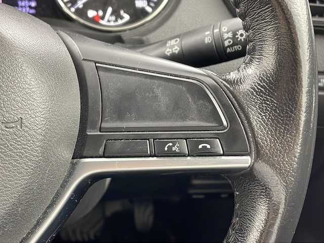 日産 エクストレイル 20Xi 兵庫県 2018(平30)年 14.3万km ダイヤモンドブラック ・純正ナビ（MM317D-W）/CD/DVD/Bluetooth/SD/AUX/・アラウンドビューモニター/・ビルトインETC/・エマージェンシーブレーキ/・移動物検知/・フロントバックソナー/・進入禁止標識検知/・コーナリングスタビリティアシスト/・アクティブエンジンブレーキ/・アイドリングストップ/・インテリジェントルームミラー/・ステアリングスイッチ/・パワーバックドア/・ＬＥＤヘッドライト/・オートライト/・フォグランプ/・防水シート/・純正フロアマット/・純正１８インチアルミホイール/・オートエアコン/・インテリジェントキー/・プッシュスタート