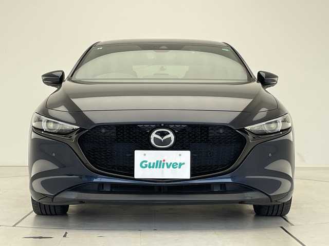 マツダ マツダ３ファストバック XD バーガンディセレクション 愛知県 2019(令1)年 2.8万km ディープクリスタルブルーマイカ プレミアムサウンドBOSE/純正10.25型ナビ/全方位カメラ/レーダークルーズコントロール/シートヒーター/バックカメラ/パワーシート/コーナーセンサー/純正アルミホイール/ブラインドスポットモニター/LEDヘッドライト/パドルシフト/ステアリングスイッチ/レーンキープアシスト/オートマチックハイビーム/ドライブレコーダー/ETC/衝突軽減システム/フルセグ/CD DVD/Bluetooth/ステアリングスイッチ/スマートキー/プッシュスタート