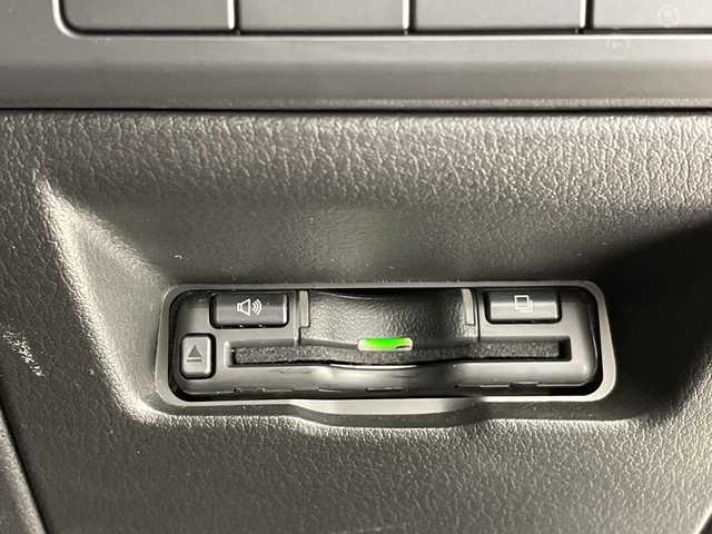 マツダ マツダ３ファストバック XD バーガンディセレクション 愛知県 2019(令1)年 2.8万km ディープクリスタルブルーマイカ プレミアムサウンドBOSE/純正10.25型ナビ/全方位カメラ/レーダークルーズコントロール/シートヒーター/バックカメラ/パワーシート/コーナーセンサー/純正アルミホイール/ブラインドスポットモニター/LEDヘッドライト/パドルシフト/ステアリングスイッチ/レーンキープアシスト/オートマチックハイビーム/ドライブレコーダー/ETC/衝突軽減システム/フルセグ/CD DVD/Bluetooth/ステアリングスイッチ/スマートキー/プッシュスタート