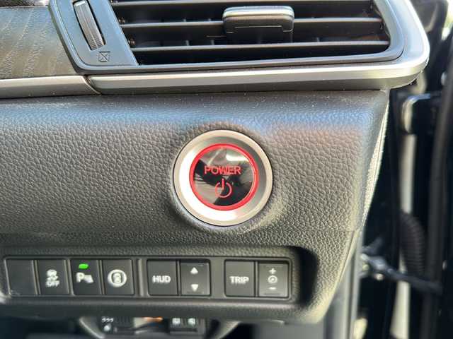 ホンダ アコード EX 兵庫県 2022(令4)年 5.6万km クリスタルブラックパール ワンオーナー/純正ギャザーズナビ/フルセグTV/サンルーフ/レザーシート/純正18インチアルミ/バックカメラ/衝突軽減ブレーキ/ビルトインETC/コーナーセンサー/ブラインドスポットモニター/後方誤発信抑制/路外逸脱抑制/クルーズコントロール【追従】/パワーシート/メモリーシート/シートヒーター/ヘッドアップディスプレイ/パドルシフト/プッシュスタート