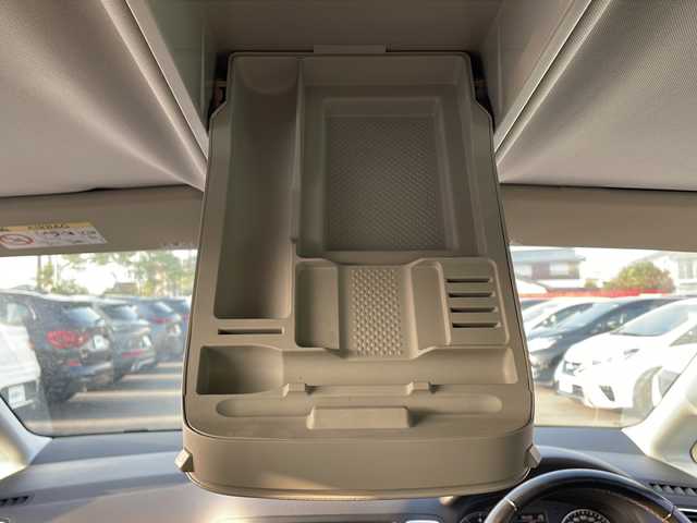 フォルクスワーゲン シャラン TSI ハイライン 山口県 2016(平28)年 4.1万km ピュアホワイト 純正ナビ　/　・Ｂｌｕｅｔｏｏｔｈ　/　・フルセグＴＶ　/　・ＣＤ／ＤＶＤ　/　・バックカメラ　/両側パワースライドドア　/パワーシート　/シートヒーター　/純正１９インチＡＷ　/コーナーセンサー　/ＬＥＤヘッドライト　/クルコン　/ETC