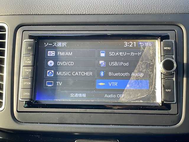 フォルクスワーゲン シャラン TSI ハイライン 山口県 2016(平28)年 4.1万km ピュアホワイト 純正ナビ　/　・Ｂｌｕｅｔｏｏｔｈ　/　・フルセグＴＶ　/　・ＣＤ／ＤＶＤ　/　・バックカメラ　/両側パワースライドドア　/パワーシート　/シートヒーター　/純正１９インチＡＷ　/コーナーセンサー　/ＬＥＤヘッドライト　/クルコン　/ETC