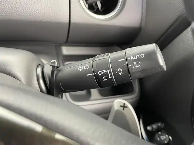 ホンダ Ｎ ＢＯＸ カスタム G L ターボ ホンダセンシング 大分県 2017(平29)年 1.9万km クリスタルブラックパール 純正SDナビ（VXU-185NBi）/Bluetooth/CD/DVD/フルセグ/TEINサスペンション/両側パワースライドドア/バックカメラ/コーナーセンサー/レーダークルーズコントロール/アイドリングストップ/MTモード/レーンキープアシスト/オートライト/オートマチックハイビーム/ベンチシート/純正フロアマット/純正アルミホイル15インチ/ビルトインETC