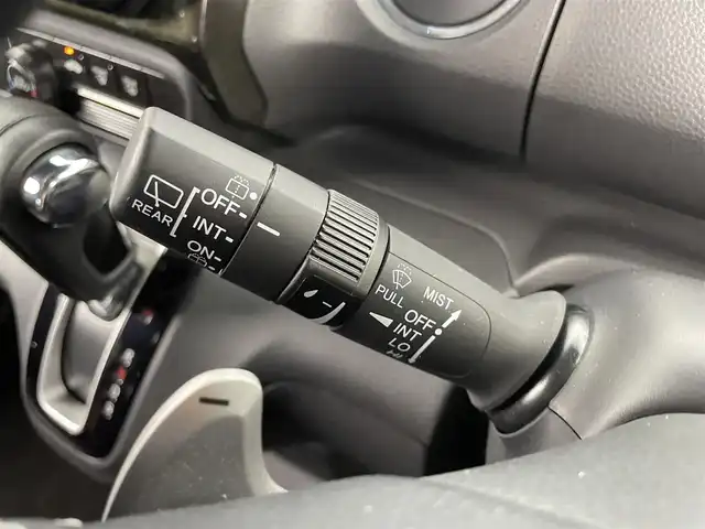 ホンダ Ｎ ＢＯＸ カスタム G L ターボ ホンダセンシング 大分県 2017(平29)年 1.9万km クリスタルブラックパール 純正SDナビ（VXU-185NBi）/Bluetooth/CD/DVD/フルセグ/TEINサスペンション/両側パワースライドドア/バックカメラ/コーナーセンサー/レーダークルーズコントロール/アイドリングストップ/MTモード/レーンキープアシスト/オートライト/オートマチックハイビーム/ベンチシート/純正フロアマット/純正アルミホイル15インチ/ビルトインETC