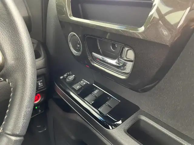 ホンダ Ｎ ＢＯＸ カスタム G L ターボ ホンダセンシング 大分県 2017(平29)年 1.9万km クリスタルブラックパール 純正SDナビ（VXU-185NBi）/Bluetooth/CD/DVD/フルセグ/TEINサスペンション/両側パワースライドドア/バックカメラ/コーナーセンサー/レーダークルーズコントロール/アイドリングストップ/MTモード/レーンキープアシスト/オートライト/オートマチックハイビーム/ベンチシート/純正フロアマット/純正アルミホイル15インチ/ビルトインETC