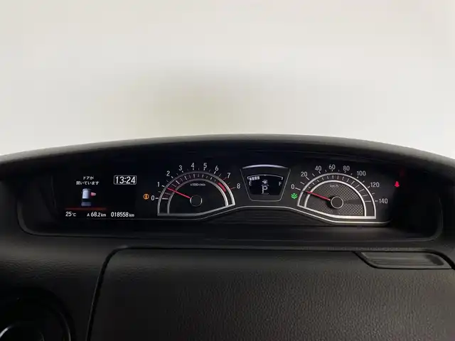 ホンダ Ｎ ＢＯＸ カスタム G L ターボ ホンダセンシング 大分県 2017(平29)年 1.9万km クリスタルブラックパール 純正SDナビ（VXU-185NBi）/Bluetooth/CD/DVD/フルセグ/TEINサスペンション/両側パワースライドドア/バックカメラ/コーナーセンサー/レーダークルーズコントロール/アイドリングストップ/MTモード/レーンキープアシスト/オートライト/オートマチックハイビーム/ベンチシート/純正フロアマット/純正アルミホイル15インチ/ビルトインETC