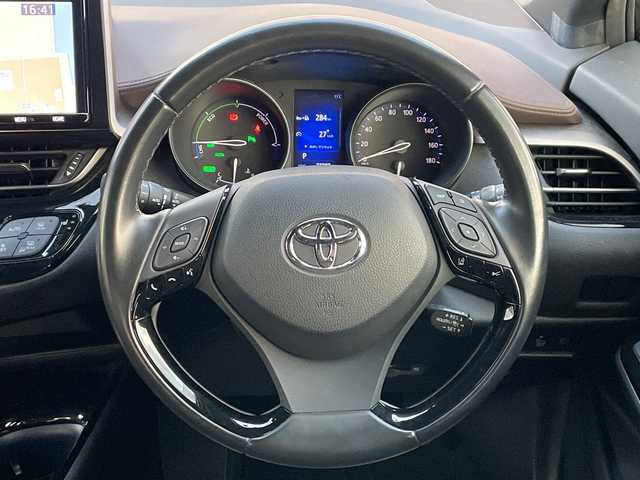 トヨタ Ｃ－ＨＲ G 山口県 2019(令1)年 7.8万km ブラックマイカ 純正ナビ/CD/DVD/SD/BT/AM/FM/フルセグTV/ETC/バックカメラ/クルーズコントロール/レーンキープアシスト/コーナーセンサー/オートライト/オートマチックハイビーム/衝突軽減ブレーキ/プッシュスタート/電動格納ミラー/純正フロアマット