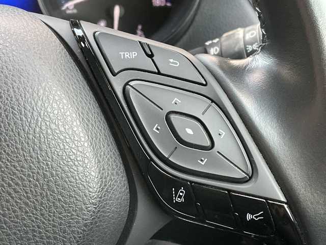 トヨタ Ｃ－ＨＲ G 山口県 2019(令1)年 7.8万km ブラックマイカ 純正ナビ/CD/DVD/SD/BT/AM/FM/フルセグTV/ETC/バックカメラ/クルーズコントロール/レーンキープアシスト/コーナーセンサー/オートライト/オートマチックハイビーム/衝突軽減ブレーキ/プッシュスタート/電動格納ミラー/純正フロアマット