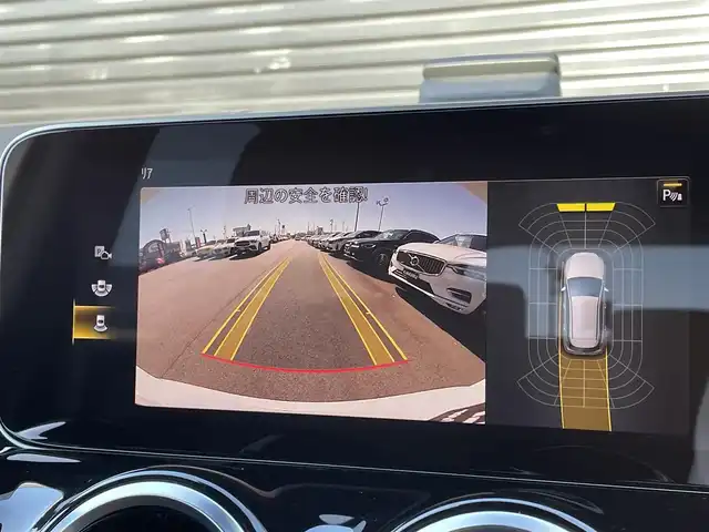 車両画像10