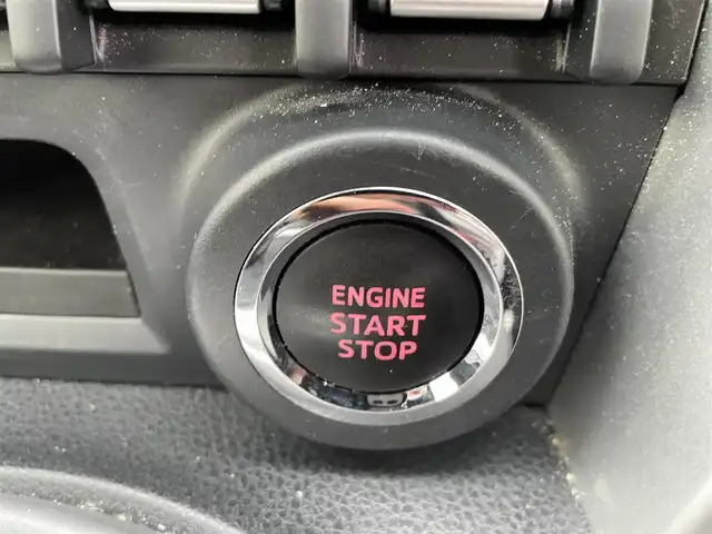 トヨタ ８６ GT 熊本県 2017(平29)年 5.2万km アズライトブルー 社外ナビ　BT/CD/DVD/SD/AM/FM/・フルセグTV/バックカメラ/TRDエアロ/RAYSアルミホイール/6速MT/ABS/横滑り防止/ドラレコ/プッシュスタート/・スマートキー/・スペアキー×１/革巻きステアリング/・ステアリングリモコン/・クルーズコントロール/オートライト/純正フロアマット