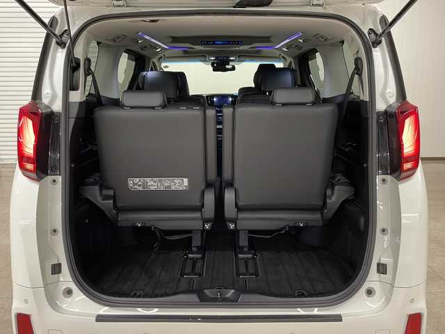 トヨタ アルファード S Cパッケージ 熊本県 2020(令2)年 8.9万km ホワイトパールクリスタルシャイン モデリスタエアロ(F/S/R)/ツインムーンルーフ/純正ディスプレイオーディオ/（ラジオ、フルセグ、BT、USB、HDMI）/純正後席用フリップダウンモニター/バックカメラ/両側パワースライドドア/トヨタセーフティセンス/・レーンキープアシスト/・プリクラッシュセーフティ/・ハイビームアシスト/・レーダークルーズコントロール/ETC/ステアリングリモコン/ハンドルヒーター/シートヒーター/エアーシート/オートライト/横滑り防止/シートメモリー/パワーシート/フロアマット/オットマン/プッシュスタート/スマートキー×2