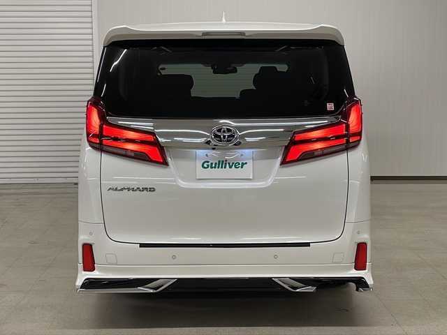 トヨタ アルファード S Cパッケージ 熊本県 2020(令2)年 8.9万km ホワイトパールクリスタルシャイン モデリスタエアロ(F/S/R)/ツインムーンルーフ/純正ディスプレイオーディオ/（ラジオ、フルセグ、BT、USB、HDMI）/純正後席用フリップダウンモニター/バックカメラ/両側パワースライドドア/トヨタセーフティセンス/・レーンキープアシスト/・プリクラッシュセーフティ/・ハイビームアシスト/・レーダークルーズコントロール/ETC/ステアリングリモコン/ハンドルヒーター/シートヒーター/エアーシート/オートライト/横滑り防止/シートメモリー/パワーシート/フロアマット/オットマン/プッシュスタート/スマートキー×2