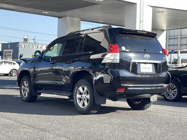 トヨタ ランドクルーザー プラド TX 愛知県 2013(平25)年 17.3万km ブラック ワンオーナー/社外メモリナビ/【フルセグ・DVD再生可・CD・Bluetooth】/バックカメラ/ETC/４WD/横滑り防止機能/プッシュスタート/スマートキー/スペアキーあり/電動格納ミラー/ウィンカーミラー/純正フロアマット/ドアバイザー/新車保証書/取扱説明書