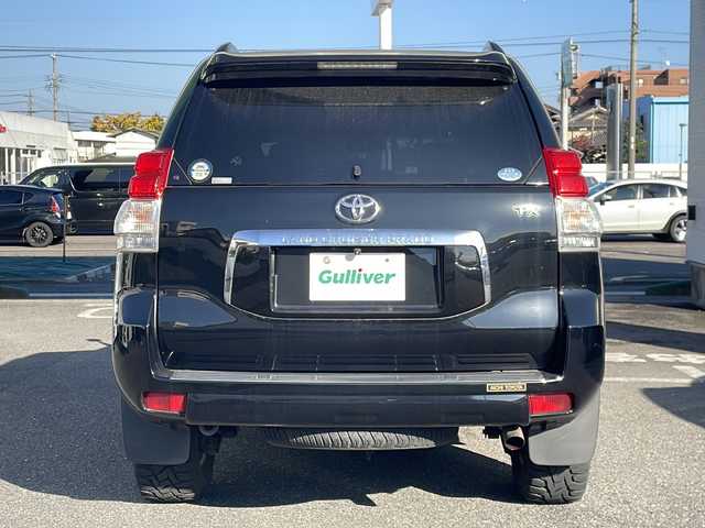トヨタ ランドクルーザー プラド TX 愛知県 2013(平25)年 17.3万km ブラック ワンオーナー/社外メモリナビ/【フルセグ・DVD再生可・CD・Bluetooth】/バックカメラ/ETC/４WD/横滑り防止機能/プッシュスタート/スマートキー/スペアキーあり/電動格納ミラー/ウィンカーミラー/純正フロアマット/ドアバイザー/新車保証書/取扱説明書