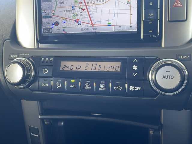 トヨタ ランドクルーザー プラド TX 愛知県 2013(平25)年 17.3万km ブラック ワンオーナー/社外メモリナビ/【フルセグ・DVD再生可・CD・Bluetooth】/バックカメラ/ETC/４WD/横滑り防止機能/プッシュスタート/スマートキー/スペアキーあり/電動格納ミラー/ウィンカーミラー/純正フロアマット/ドアバイザー/新車保証書/取扱説明書