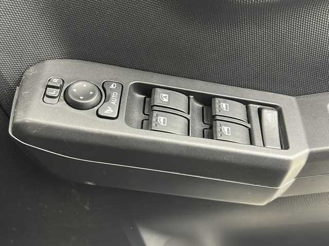 ダイハツ タフト G ターボ クロムベンチャー 熊本県 2024(令6)年 0.8万km レイクブルーメタリック サンルーフ/前席シートヒーター/スマートアシスト/クルーズコントロール/純正アルミホイール/社外メモリーナビ/ワンセグ/Bluetooth/バックカメラ/アイドリングストップ/スマートキー/ドアバイザー/社外フロアマット/ETC/エンジンスタートボタン