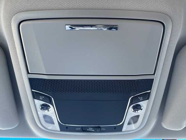 ホンダ ジェイド ハイブリッド X 愛媛県 2015(平27)年 8.9万km プレミアムディープロッソパール 純正ナビ/バックカメラ/ETC/ワンセグテレビ/Bluetooth接続/ワンオーナー/純正フロアマット/３列シート/ドライブレコーダー/ハーフレザーシート/レーンキープアシスト/衝突被害軽減システム/２列目エアコン/アイドリングストップ/純正アルミホイール/スマートキー/オートライト