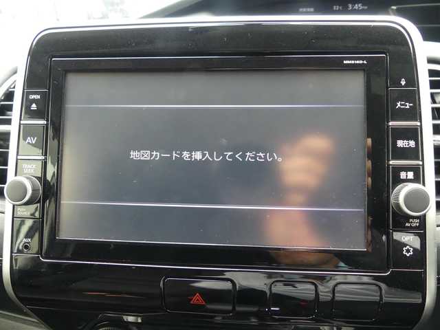 日産 セレナ ハイウェイスター プロパイロットED 千葉県 2017(平29)年 5.4万km ブリリアントホワイトパール エマージェンシーブレーキ/プロパイロット/インテリジェントクルーズコントロール/ハンズフリー両側パワースライドドア/純正SDナビ/地デジTV/【BD/DVD/CD再生機能　Bluetooth接続】/バックカメラ/フリップダウンモニター/ドライブレコーダー/革巻きステアリング/ETC/LEDヘッドライト/ウインカーミラー/コーナーセンサー/純正16インチアルミホイル/サイド/カーテンエアバッグ/インテリジェントキー