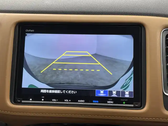 ホンダ ヴェゼル ハイブリッド Z ホンダセンシング 千葉県 2020(令2)年 6.5万km スーパープラチナグレーメタリック ワンオーナー/ホンダセンシング/・アダプティブクルーズコントロール/・衝突被害軽減ブレーキ/・車線逸脱警報/・オートハイビーム/Gathersナビ/（CD/DVD/bluetooth/HDMI/USB/フルセグ）/バックカメラ/ハーフレザーシート/D/N席パワーシート/ビルトインETC/前後ドライブレコーダー/革巻きステアリング/パドルシフトイ/ステアリングスイッチ/純正フロアマット/ドアバイザー/純正17インチAW