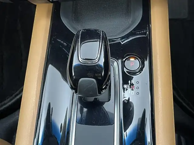 ホンダ ヴェゼル ハイブリッド Z ホンダセンシング 千葉県 2020(令2)年 6.5万km スーパープラチナグレーメタリック ワンオーナー/ホンダセンシング/・アダプティブクルーズコントロール/・衝突被害軽減ブレーキ/・車線逸脱警報/・オートハイビーム/Gathersナビ/（CD/DVD/bluetooth/HDMI/USB/フルセグ）/バックカメラ/ハーフレザーシート/D/N席パワーシート/ビルトインETC/前後ドライブレコーダー/革巻きステアリング/パドルシフトイ/ステアリングスイッチ/純正フロアマット/ドアバイザー/純正17インチAW