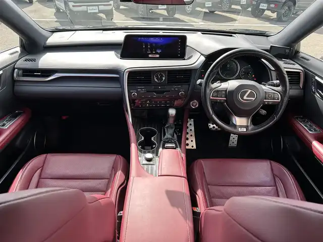 レクサス ＲＸ 300 Fスポーツ 和歌山県 2017(平29)年 5万km グラファイトブラックガラスフレーク 純正メーカーナビ/フルセグTV/バックカメラ/プリクラッシュセーフティー/ブラインドスポットモニター/ヘッドアップディスプレイ/レーダークルーズコントロール/レザーシート/パワーシート/ポジションメモリー/シートヒーター/シートエアベンチレーション/前後ドライブレコーダー/ビルトインETC/レーダー探知機/パワーバックドア/ステアリングヒーター/純正アルミホイール/トノカバー/三眼LEDヘッドライト/オートライト/オートマチックハイビーム