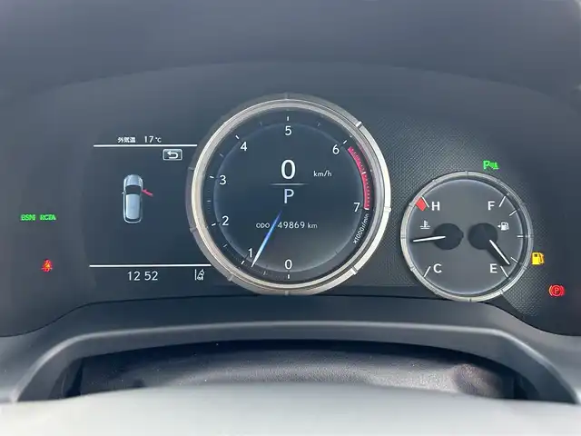 レクサス ＲＸ 300 Fスポーツ 和歌山県 2017(平29)年 5万km グラファイトブラックガラスフレーク 純正メーカーナビ/フルセグTV/バックカメラ/プリクラッシュセーフティー/ブラインドスポットモニター/ヘッドアップディスプレイ/レーダークルーズコントロール/レザーシート/パワーシート/ポジションメモリー/シートヒーター/シートエアベンチレーション/前後ドライブレコーダー/ビルトインETC/レーダー探知機/パワーバックドア/ステアリングヒーター/純正アルミホイール/トノカバー/三眼LEDヘッドライト/オートライト/オートマチックハイビーム