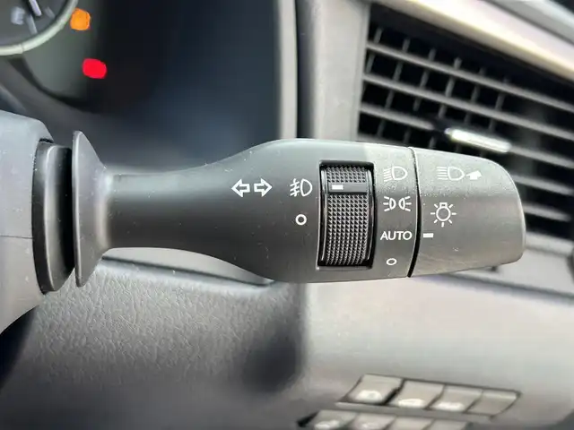 レクサス ＲＸ 300 Fスポーツ 和歌山県 2017(平29)年 5万km グラファイトブラックガラスフレーク 純正メーカーナビ/フルセグTV/バックカメラ/プリクラッシュセーフティー/ブラインドスポットモニター/ヘッドアップディスプレイ/レーダークルーズコントロール/レザーシート/パワーシート/ポジションメモリー/シートヒーター/シートエアベンチレーション/前後ドライブレコーダー/ビルトインETC/レーダー探知機/パワーバックドア/ステアリングヒーター/純正アルミホイール/トノカバー/三眼LEDヘッドライト/オートライト/オートマチックハイビーム