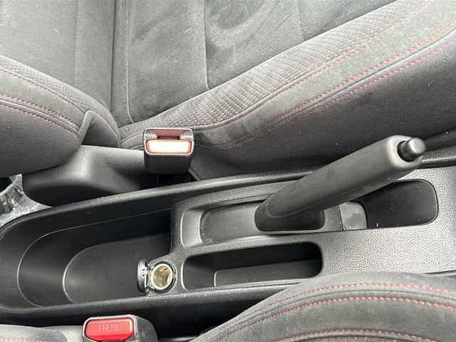 日産 ノート ニスモS 大阪府 2014(平26)年 7万km グレー ５速ＭＴ　社外ナビ　ＣＤ　ＤＶＤ　ＢＴ　フルセグＴＶ　バックカメラ　ＥＴＣ　スマートキー　電動格納ミラー　ＬＥＤオートライト