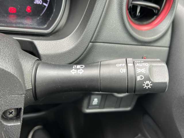 日産 ノート ニスモS 大阪府 2014(平26)年 7万km グレー ５速ＭＴ　社外ナビ　ＣＤ　ＤＶＤ　ＢＴ　フルセグＴＶ　バックカメラ　ＥＴＣ　スマートキー　電動格納ミラー　ＬＥＤオートライト