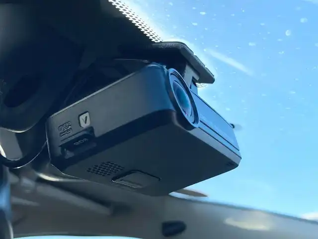 マツダ ロードスター S レザーパッケージ Vセレクション 静岡県 2024(令6)年 0.8万km ジェットブラックマイカ i-ACTIVESENSE/純正8.8インチディスプレイ/　AM FM　Bluetooth アレクサ スマホ連携/タンレザーシート/ベージュ幌/バックカメラ/ETC/ドライブレコーダー/LEDオートヘッドライト/レーダークルーズコントロール/6速MT/スマートキー×2本/純正16インチアルミホイール/社外マフラー/アシンメトリックLSD/ダイナミックスタビリティコントロールトラック/BOSEサウンド