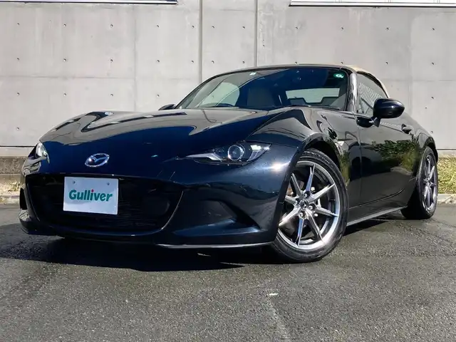 マツダ ロードスター S レザーパッケージ Vセレクション 静岡県 2024(令6)年 0.8万km ジェットブラックマイカ i-ACTIVESENSE/純正8.8インチディスプレイ/　AM FM　Bluetooth アレクサ スマホ連携/タンレザーシート/ベージュ幌/バックカメラ/ETC/ドライブレコーダー/LEDオートヘッドライト/レーダークルーズコントロール/6速MT/スマートキー×2本/純正16インチアルミホイール/社外マフラー/アシンメトリックLSD/ダイナミックスタビリティコントロールトラック/BOSEサウンド