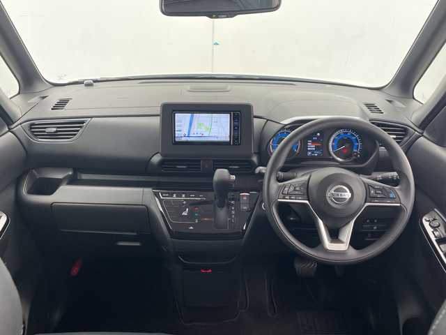 日産 ルークス HWS X プロパイロットED 千葉県 2021(令3)年 0.8万km ホワイトパール 社外ナビ/　CD/DVD/Bluetooth/フルセグTV/プロパイロット/レーダークルーズコントロール/レーンキープアシスト/衝突軽減ブレーキ/クリアランスソナー/アラウンドビューモニター/先行車発進警報/標識認識機能/電動パーキング/オートホールド/両側パワスラ/レザー調シートカバー/ETC/前後ドラレコ/LEDライト/フォグランプ/フロアマット/ドアバイザー