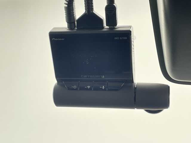 日産 ルークス HWS X プロパイロットED 千葉県 2021(令3)年 0.8万km ホワイトパール 社外ナビ/　CD/DVD/Bluetooth/フルセグTV/プロパイロット/レーダークルーズコントロール/レーンキープアシスト/衝突軽減ブレーキ/クリアランスソナー/アラウンドビューモニター/先行車発進警報/標識認識機能/電動パーキング/オートホールド/両側パワスラ/レザー調シートカバー/ETC/前後ドラレコ/LEDライト/フォグランプ/フロアマット/ドアバイザー