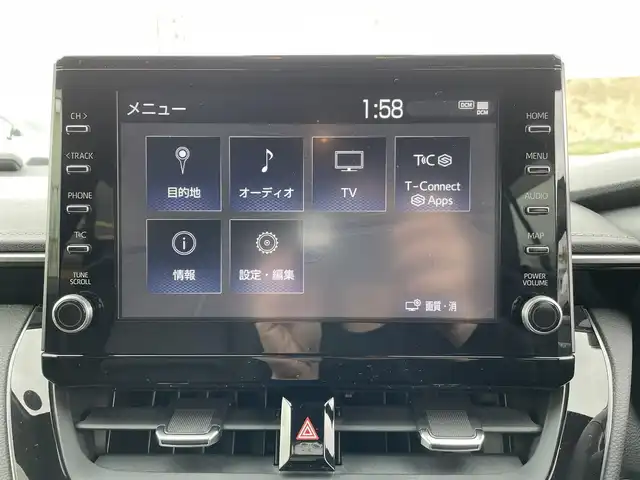 トヨタ カローラツーリング ハイブリッド ダブルバイビー 青森県 2021(令3)年 1.9万km スパークリングブラックパールクリスタルシャイン ・ワンオーナー/・４ＷＤ/・純正ＳＤナビ/　AM/FM/DVD/CD/USB/Bluetooth/・フルセグＴＶ/・バックカメラ/・ビルトインＥＴＣ/・セーフティセンス（予防安全パッケージ）/・プリクラッシュセーフティ/・レーントレーシングアシスト/・全車速追従機能付レーダークルーズコントロール/・オートマチックハイビーム/・ロードサインアシスト/・ドライブスタートコントロール/・車両接近通報装置/・フォグランプ/・ドアバイザー/・純正フロアマット/・１７インチ夏タイヤ純正アルミホイール装着/・スペアキー/・取扱説明書
