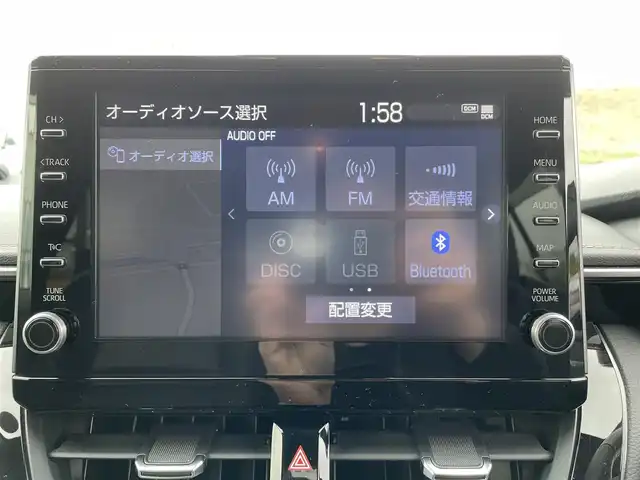 トヨタ カローラツーリング ハイブリッド ダブルバイビー 青森県 2021(令3)年 1.9万km スパークリングブラックパールクリスタルシャイン ・ワンオーナー/・４ＷＤ/・純正ＳＤナビ/　AM/FM/DVD/CD/USB/Bluetooth/・フルセグＴＶ/・バックカメラ/・ビルトインＥＴＣ/・セーフティセンス（予防安全パッケージ）/・プリクラッシュセーフティ/・レーントレーシングアシスト/・全車速追従機能付レーダークルーズコントロール/・オートマチックハイビーム/・ロードサインアシスト/・ドライブスタートコントロール/・車両接近通報装置/・フォグランプ/・ドアバイザー/・純正フロアマット/・１７インチ夏タイヤ純正アルミホイール装着/・スペアキー/・取扱説明書