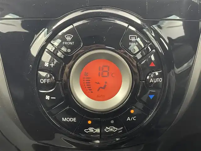 日産 ノート X DIG－S Vセレ +セーフ 愛知県 2014(平26)年 5.4万km シャイニングブルー 前後ドラレコ/エマージェンシーブレーキ/純正SDナビ/アラウンドビューモニター/コーナーセンサー/レーンキープアシスト/ドライブレコーダー/スマートキー/純正AW/フォグランプ/ETC/オートライト
