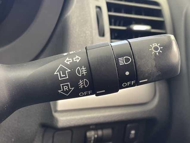 スバル フォレスター 2．0i－L アイサイト 岐阜県 2014(平26)年 9.6万km クリスタルブラックシリカ 純正ナビ/AM/FM/CD/DVD/USB/VTR/SD/フルセグTV/バックカメラ/衝突軽減ブレーキ/レーンキープアシスト/レーダークルーズコントロール/純正ドライブレコーダー/ETC/革巻きステアリング/X-MODE/横滑り防止/純正フロアマット/サイドバイザー/HIDヘッドライト/フォグランプ/純正17インチアルミホイール/リモコンキー/トノカバー