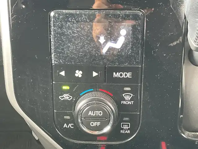 トヨタ タンク カスタムG 神奈川県 2016(平28)年 3.1万km ブラックマイカメタリック 純正ナビ/DVD/CD/フルセグTV/Bluetooth/バックアカメラ/ワンオーナー/アイドリングストップ/クルーズコントロール/社外ドライブレコーダー(前方)/純正フロントアエロ/後席サンシェード/両側パワースライドドア/保証書/取扱説明書/スマートキー/スペアキー