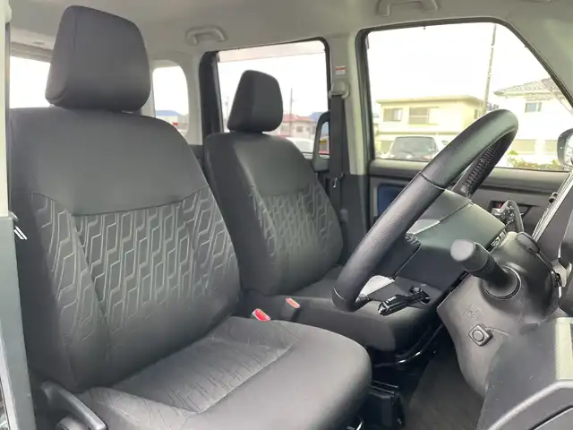 トヨタ タンク カスタムG 神奈川県 2016(平28)年 3.1万km ブラックマイカメタリック 純正ナビ/DVD/CD/フルセグTV/Bluetooth/バックアカメラ/ワンオーナー/アイドリングストップ/クルーズコントロール/社外ドライブレコーダー(前方)/純正フロントアエロ/後席サンシェード/両側パワースライドドア/保証書/取扱説明書/スマートキー/スペアキー