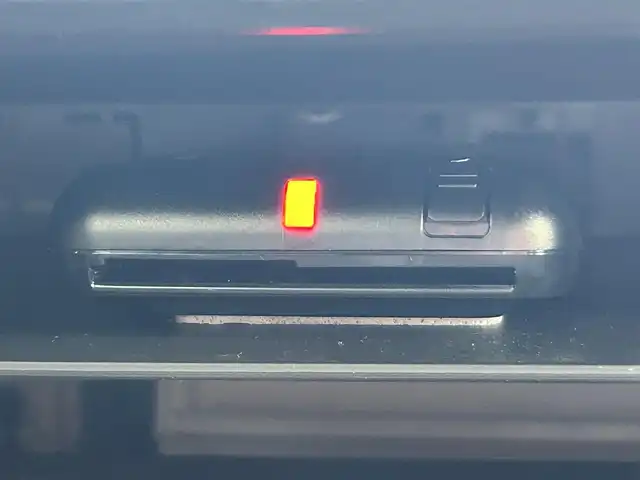 ダイハツ タフト G クロムベンチャー 静岡県 2022(令4)年 1.1万km シャイニングホワイトパール 特別仕様車/パイオニアナビ/バックカメラ/フルセグＴＶ/ＢＴオーディオ/シートヒーター/ＬＥＤヘッドライト/フォグライト/オートライト/アイドリングストップ/電子パーキングブレーキ/純正１５ＡＷ
