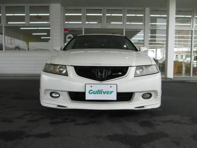 ホンダ アコード ユーロ R 千葉県 2003(平15)年 15万km プレミアムホワイトパール 6速MT/ローダウン/社外メモリナビ、フルセグTV/社外オーディオ【DVD/CD/BT/SD】/HIDヘッドライト&ハロゲンフォグ/前席RECAROシート/無限2本出しマフラー/社外18インチアルミホイール/純正AW(215/45R17)積込/ルームミラー型レーダー探知機/キーレス/ETC/スペアキー/取扱説明書/新車時保証書