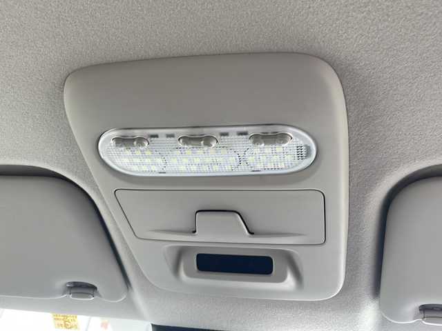 日産 サクラ X 三重県 2023(令5)年 4.3万km ブラック 禁煙/純正9型ディスプレイオーディオ/バックカメラ/電子パーキング/スペアキー/ステアリングスイッチ/ベンチシート/レーンキープアシスト/プリクラッシュ/先行車発進告知/LEDオートライト/電動格納ミラー/保証書/取扱説明書