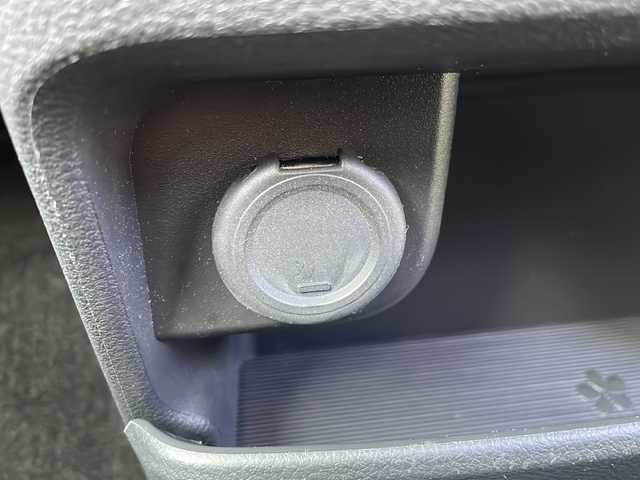 日産 サクラ X 三重県 2023(令5)年 4.3万km ブラック 禁煙/純正9型ディスプレイオーディオ/バックカメラ/電子パーキング/スペアキー/ステアリングスイッチ/ベンチシート/レーンキープアシスト/プリクラッシュ/先行車発進告知/LEDオートライト/電動格納ミラー/保証書/取扱説明書