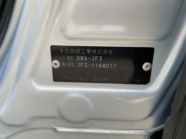 車両画像23