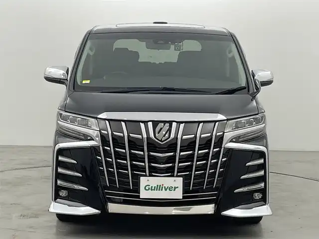 トヨタ アルファード S Cパッケージ 福岡県 2018(平30)年 5.5万km ブラック Ｗサンルーフ　/後席モニター　/社外ナビ　/ＥＴＣ　/前後ドラレコ　/デジタルルームミラー　/ＡＣＣ　/コーナーセンサー　/ＰＣＳ　/ＬＴＡ　/ＰＫＳＢ　/両側電動スライドドア　/パワーバックドア　/シートベンチレーション