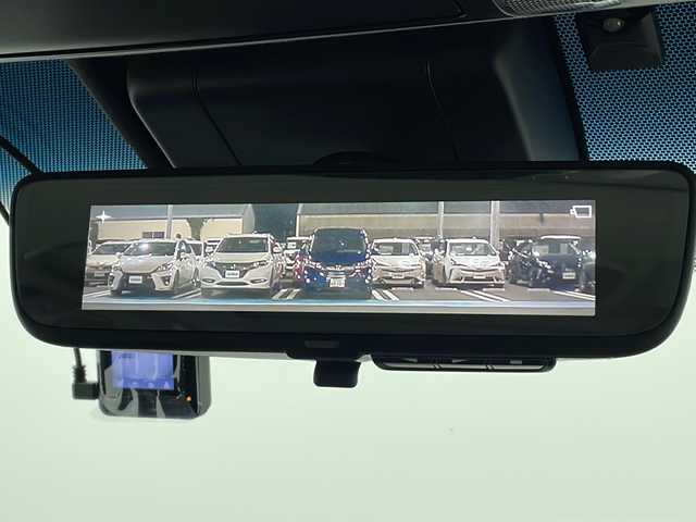 トヨタ アルファード S Cパッケージ 福岡県 2018(平30)年 5.5万km ブラック 禁煙車/ALPINE BIGXナビ/AM/FM/CD/DVD/フルセグTV/BT/HDMI/MSV/ALPINEフリップダウンモニター/バックカメラ/サンルーフ/トヨタセーフティセンス/レーダークルーズコントロール/クリアランスソナー/シーケンシャルウィンカー/三眼LEDライト/両側電動ドア/パワーバックドア/レザーシート（合皮）/シートヒーター/エアシート/パワーシート（D席メモリ付き）/100V電源/オートハイビーム/デジタルインナーミラー/前後ドライブレコーダー