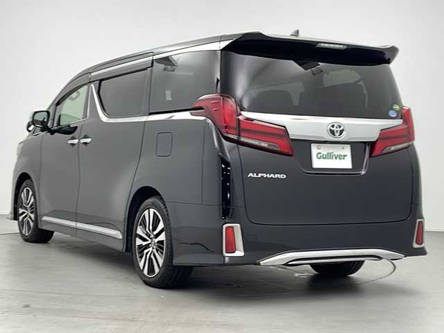 トヨタ アルファード S Cパッケージ 福岡県 2018(平30)年 5.5万km ブラック 禁煙車/ALPINE BIGXナビ/AM/FM/CD/DVD/フルセグTV/BT/HDMI/MSV/ALPINEフリップダウンモニター/バックカメラ/サンルーフ/トヨタセーフティセンス/レーダークルーズコントロール/クリアランスソナー/シーケンシャルウィンカー/三眼LEDライト/両側電動ドア/パワーバックドア/レザーシート（合皮）/シートヒーター/エアシート/パワーシート（D席メモリ付き）/100V電源/オートハイビーム/デジタルインナーミラー/前後ドライブレコーダー